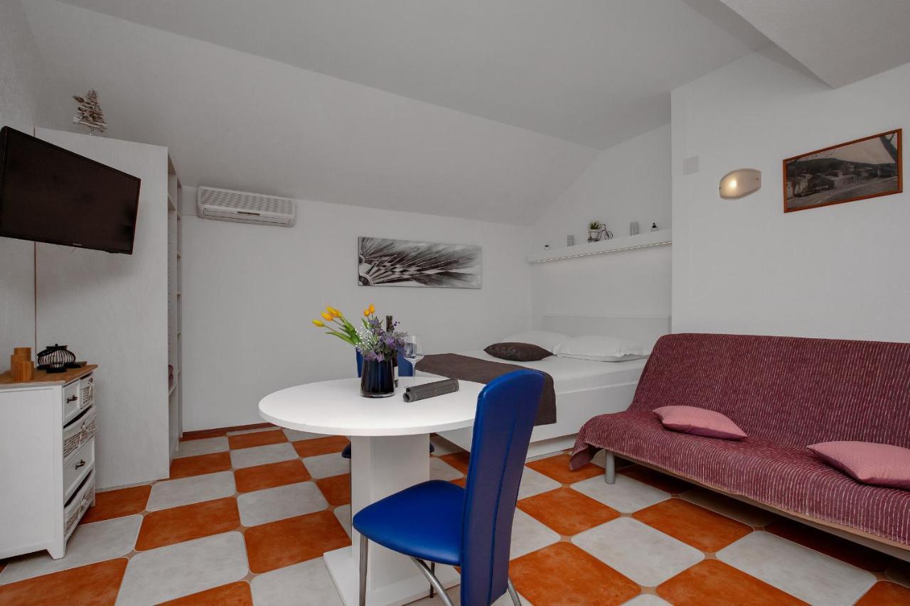 Apartman Toni Apartment Drasnice Ngoại thất bức ảnh