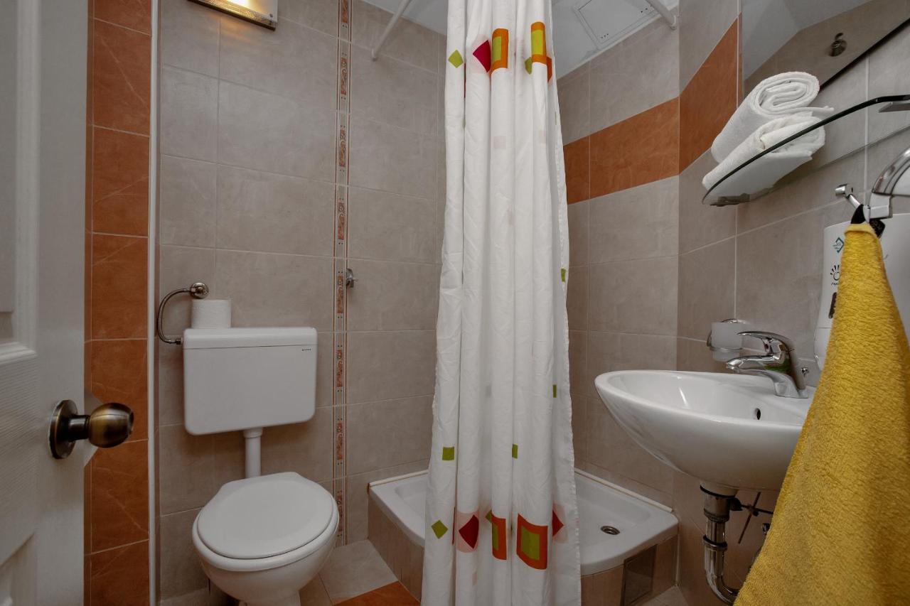 Apartman Toni Apartment Drasnice Ngoại thất bức ảnh